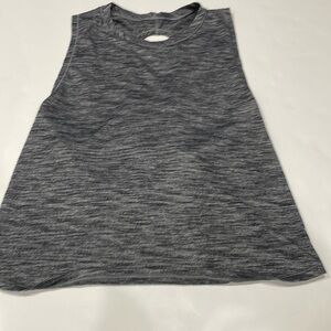 Lululemon top size small.